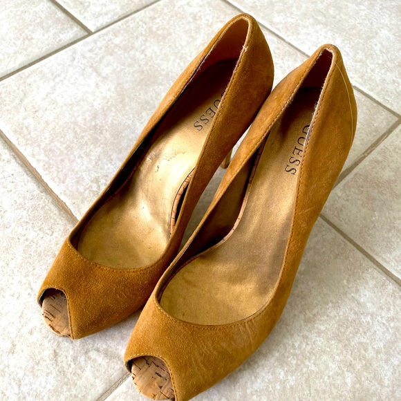 Guess open toe heels with cork heel. - Picture 1 of 3